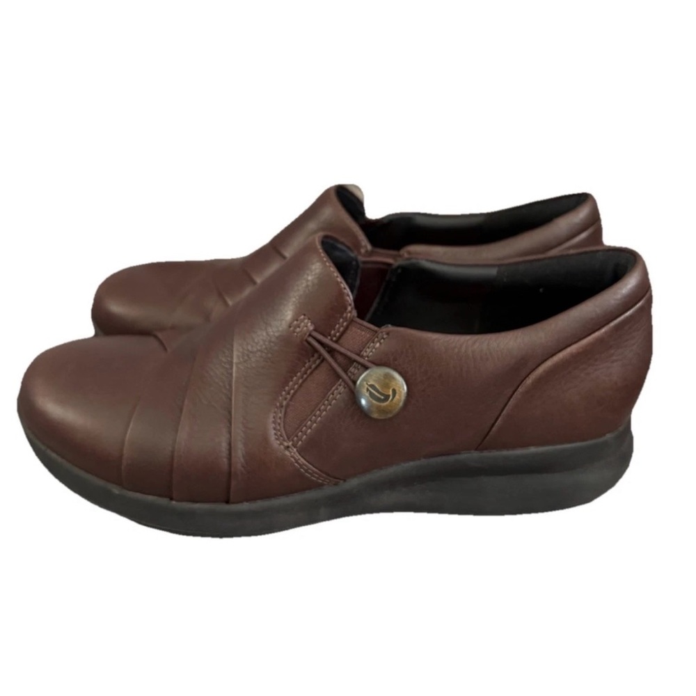 Clarks Unstructured Women's Un Adorn Loop Loafer Size 7 Brown Leather Comfort